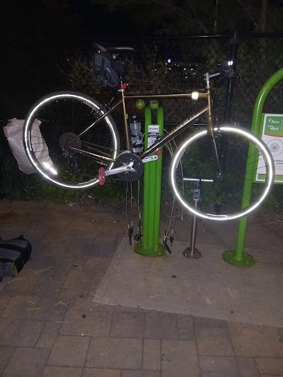 Bicycle Repair Station (City of Ottawa)